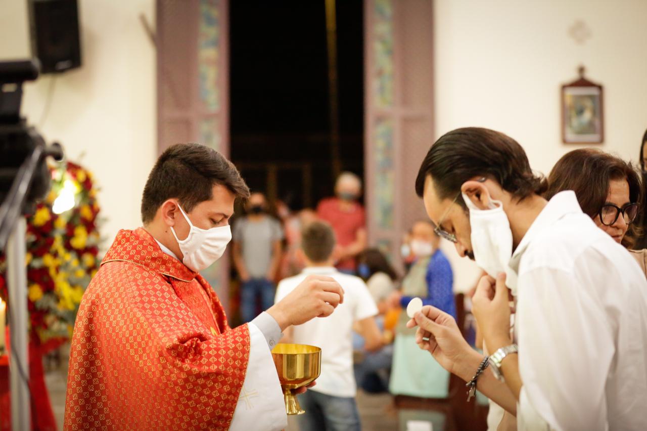 Diogo prestigia encerramento da festa de São Cristóvão