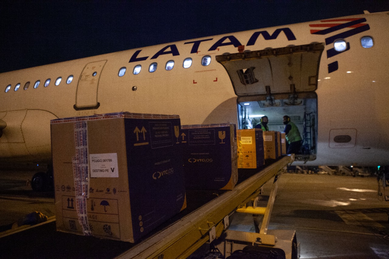 Pernambuco recebe mais 249.150 doses de vacinas