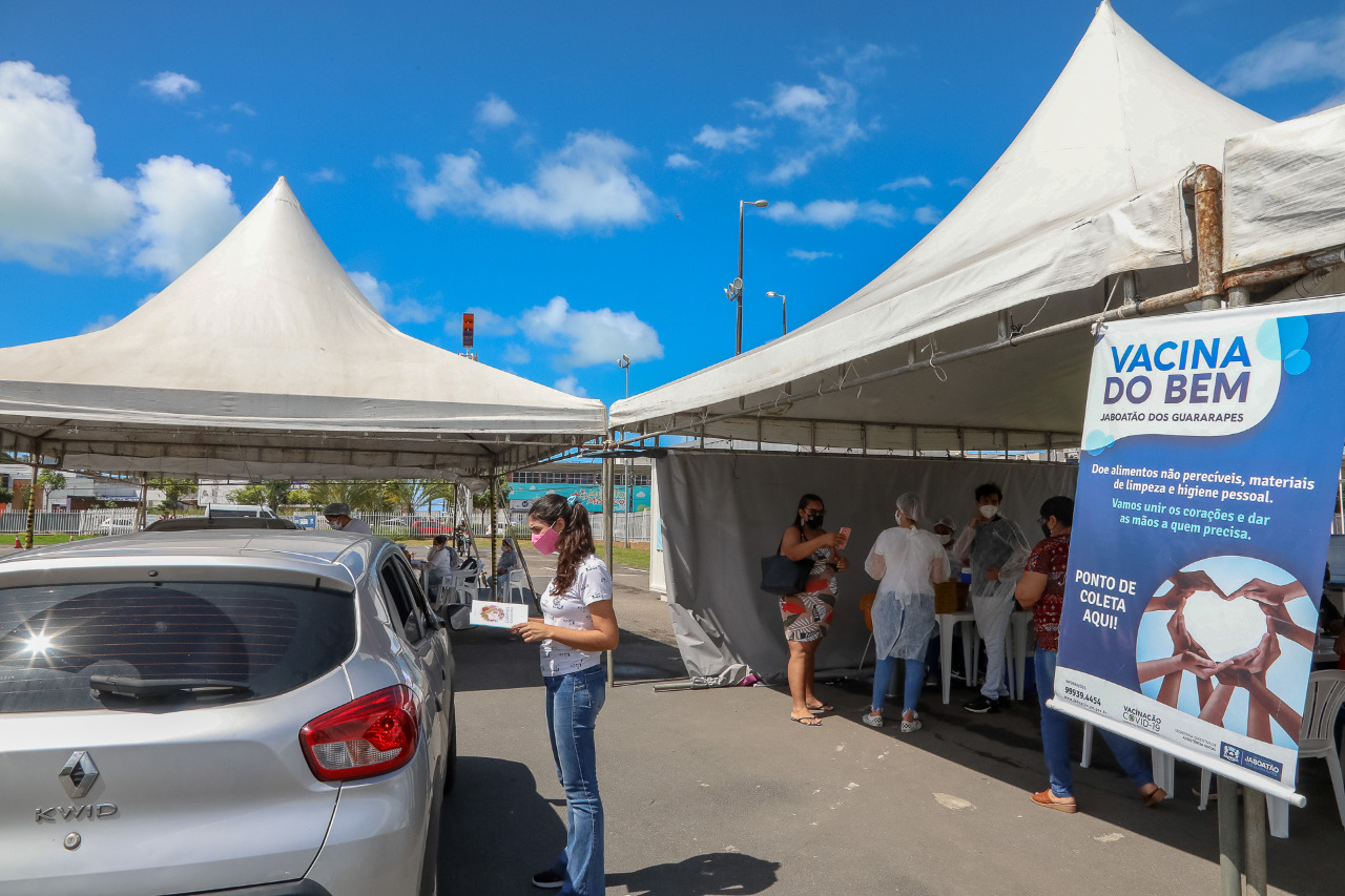 Jaboatão reduz faixa etária de vacinação para 22 anos