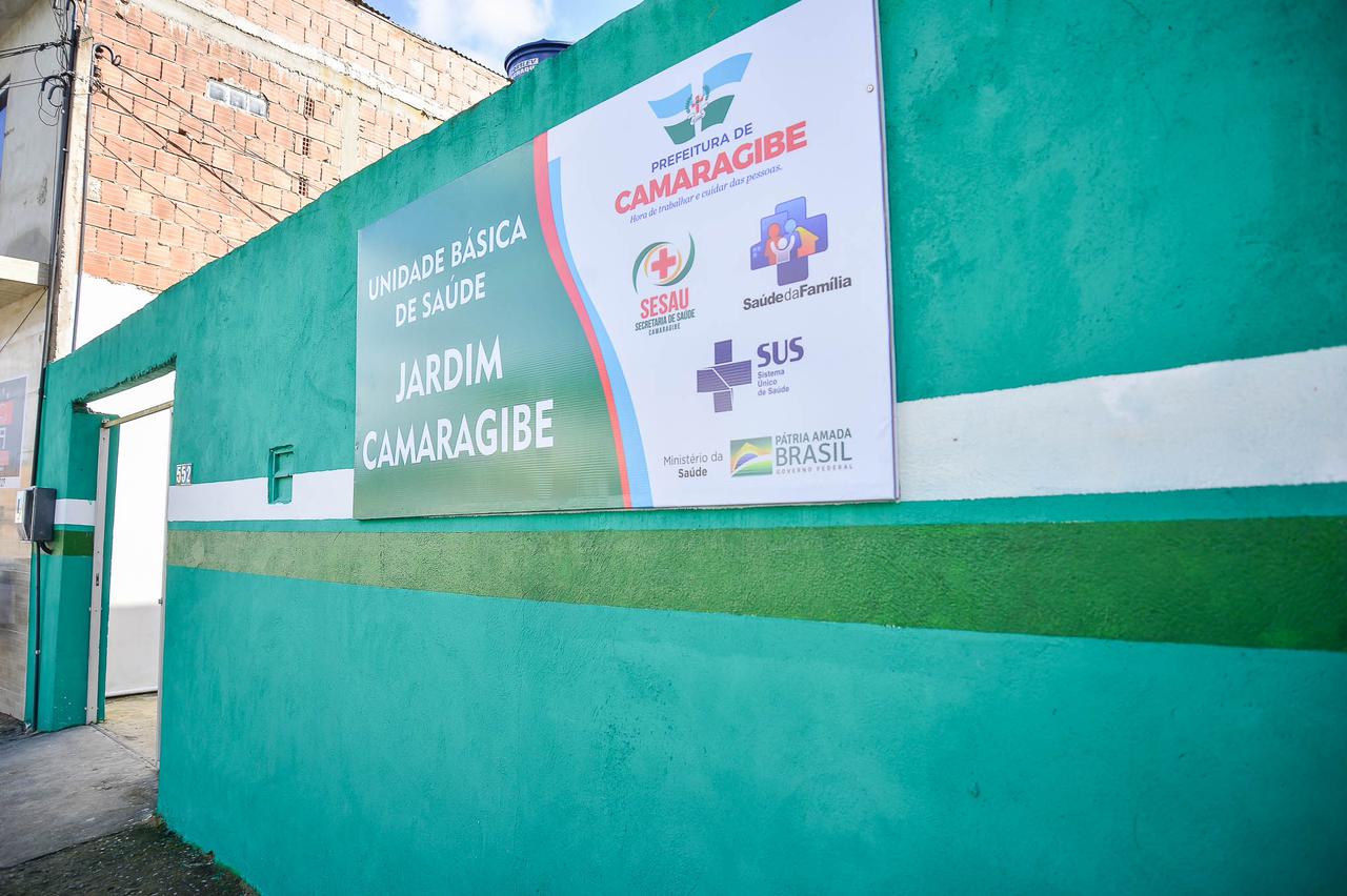 Doutora Nadegi entrega duas novas unidades básicas de saúde