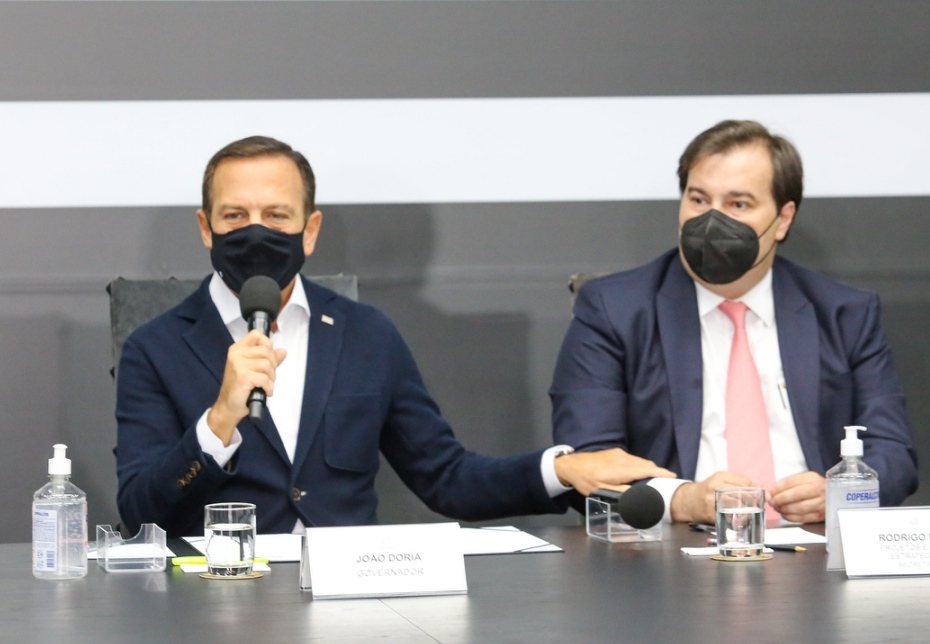 Quando e de onde Maia deve começar a despachar pelo governo de Doria