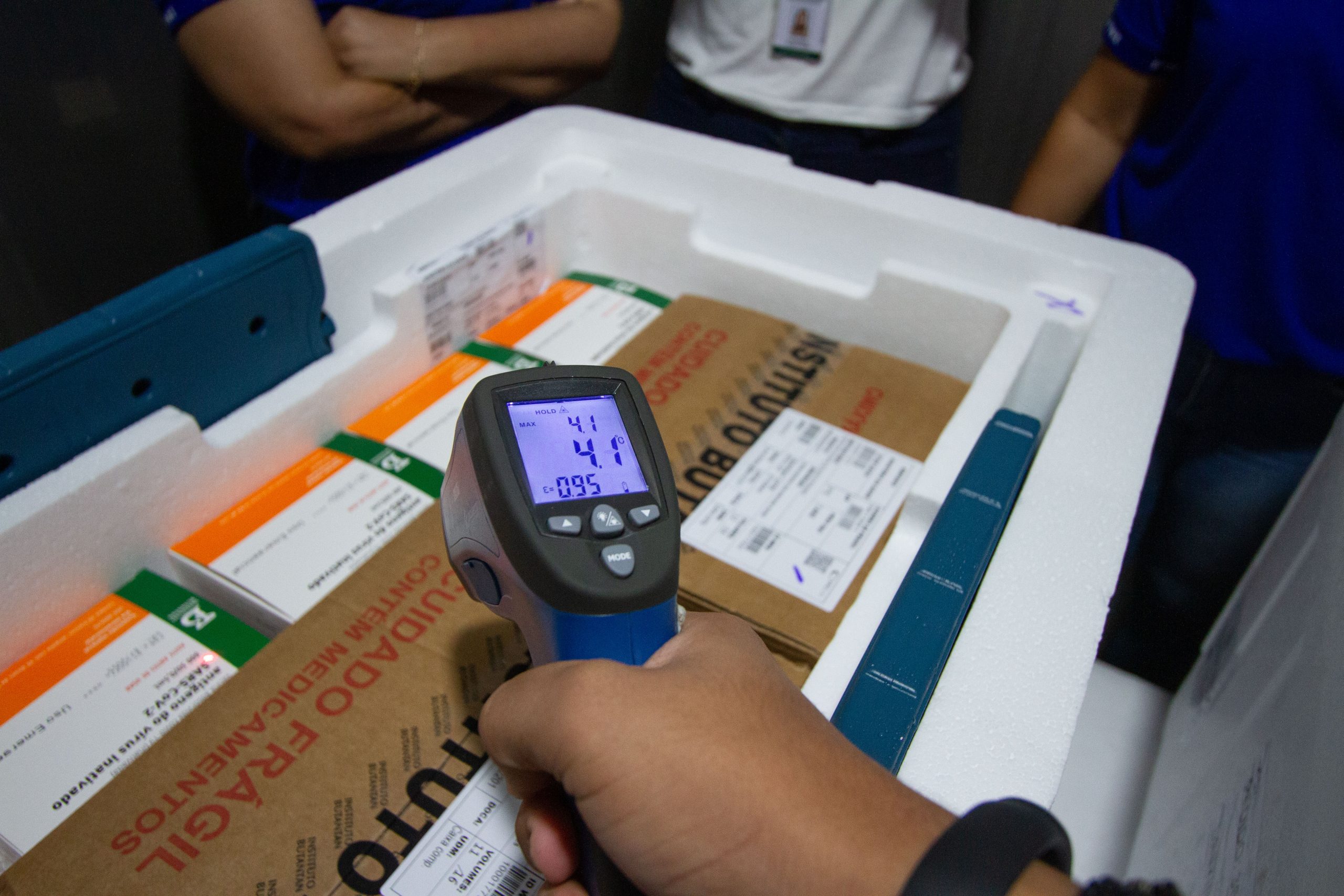 Pernambuco recebe mais 62 mil doses de CoronaVac