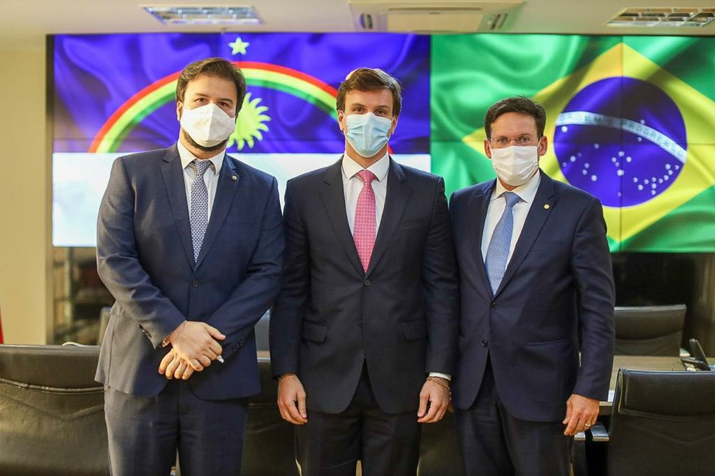 Miguel reivindica fim da fila de espera do Bolsa Família