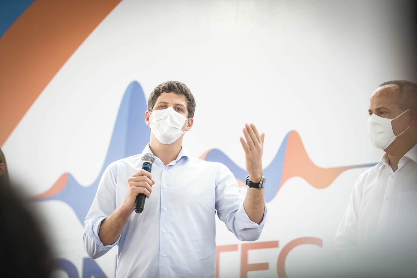 Programa vai preparar estudantes do Recife para vestibulares técnicos