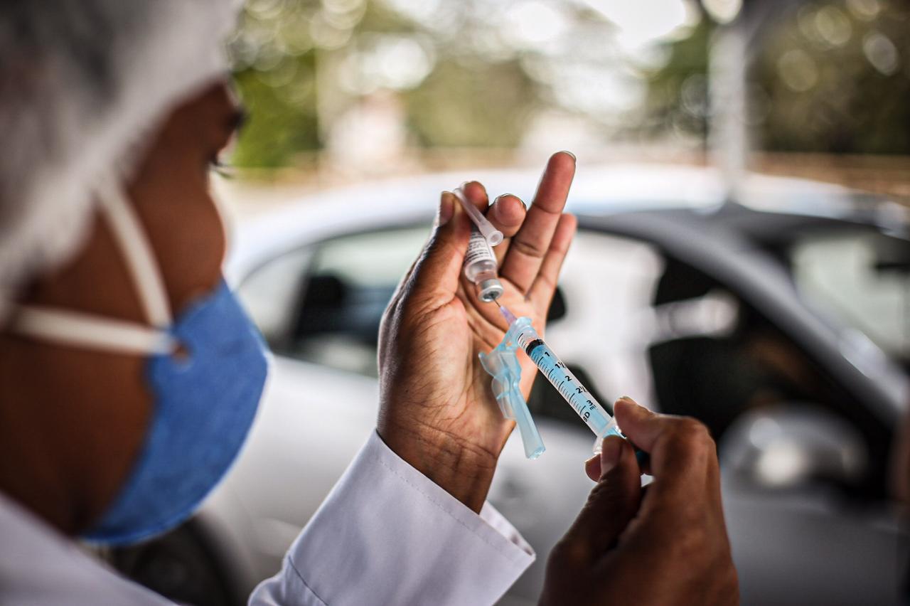 Garanhuns abre vacinação para pessoas a partir de 18 anos