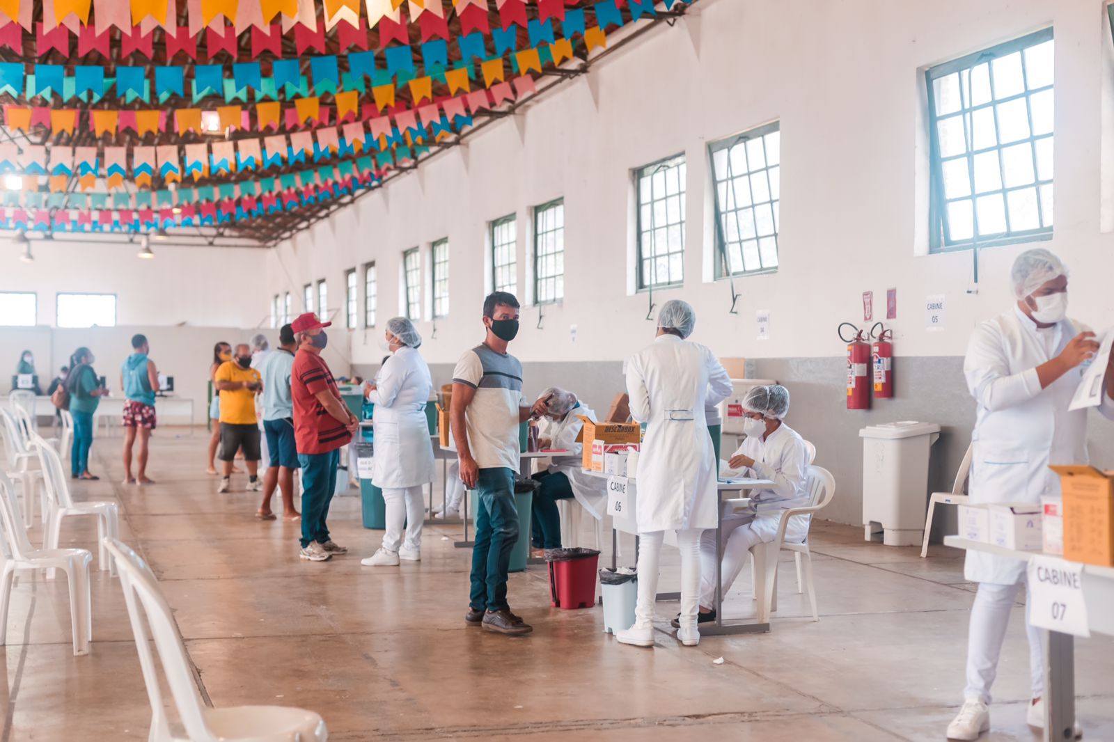 Caruaru abre agendamento para vacinação a partir de 20 anos