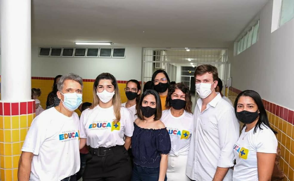 Miguel anuncia auxílio para professores do ensino público