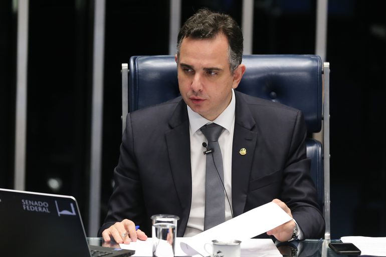 Rodrigo Pacheco defende convergência entre os Poderes