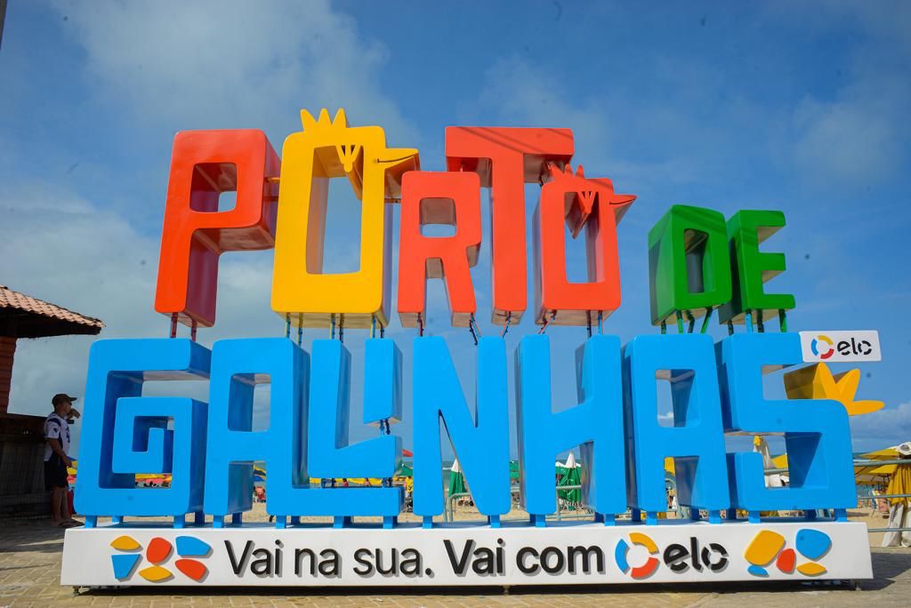 Porto de Galinhas ganha novos letreiros