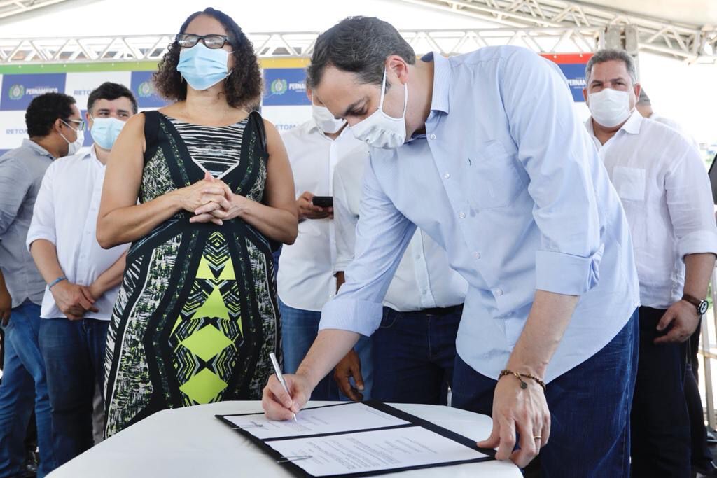 Paulo libera mais de R$ 141 milhões para ações na RMR