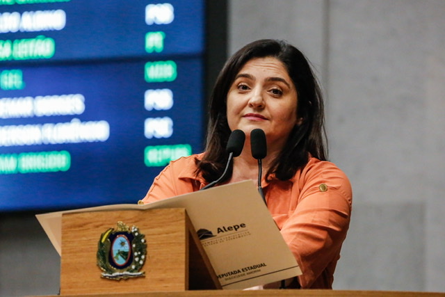 Dulci Amorim marca posição contrária à bancada petista