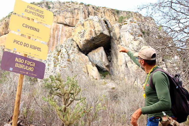 Serra do Pará recebe placas de Monumento Natural