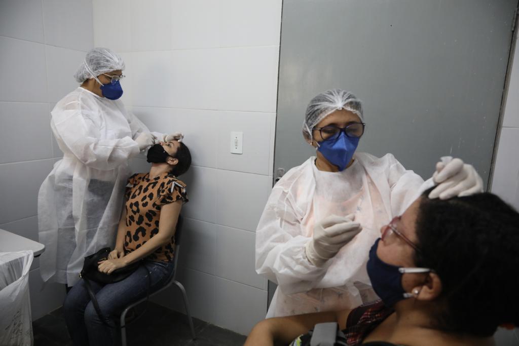 Jaboatão testa trabalhadores da educação contra a Covid-19