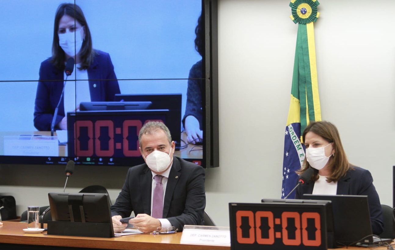 Comissão da PEC do SUAS é instalada na Câmara