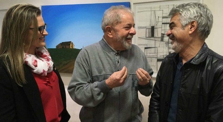 Nomes do PT lideram pesquisa em Pernambuco