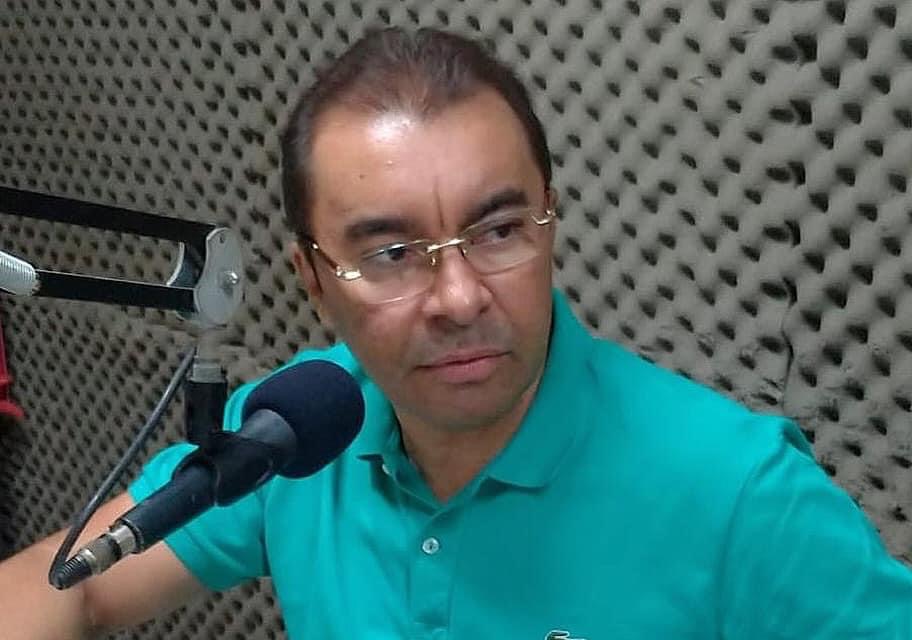 Prefeito de Toritama se pronuncia após vexame com Bolsonaro