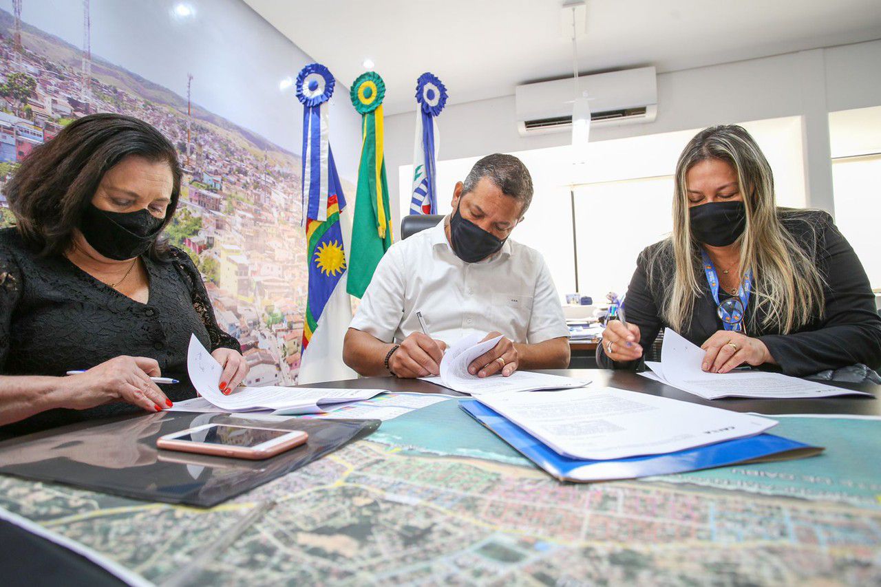 Keko anuncia R$ 117 milhões para infraestrutura do litoral do Cabo