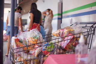 Santa Cruz do Capibaribe continua distribuição do Kit Merenda