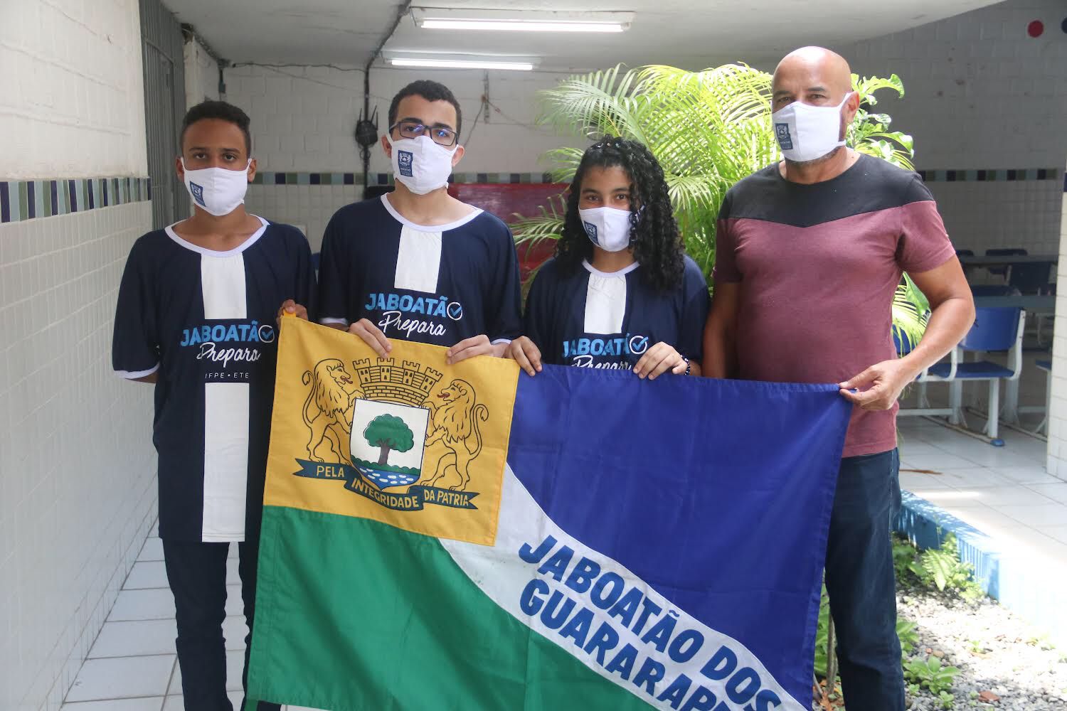 Estudantes de Jaboatão conquistam medalha em Olimpíada de Matemática