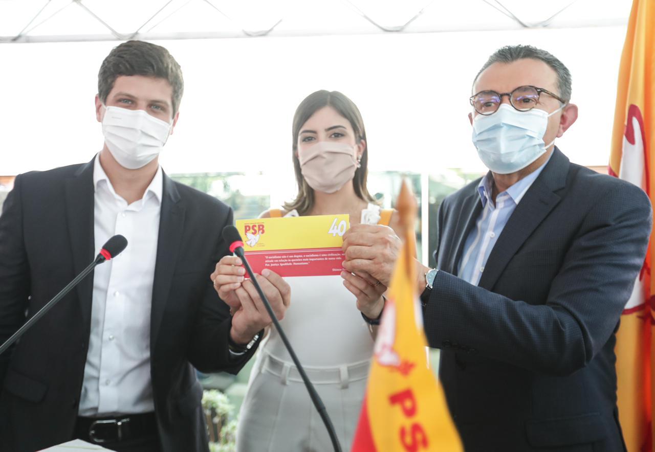 João Campos destaca filiação de Tabata Amaral ao PSB