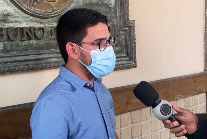 Advogado entra com representação no MPPE contra influenciador