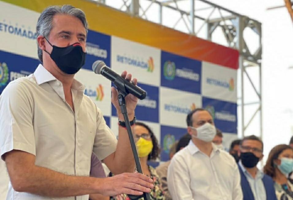 Fernando Monteiro comemora investimentos para Arcoverde