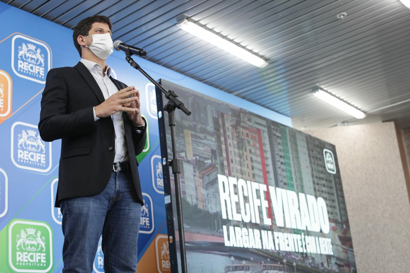 João Campos apresenta programa de retomada econômica