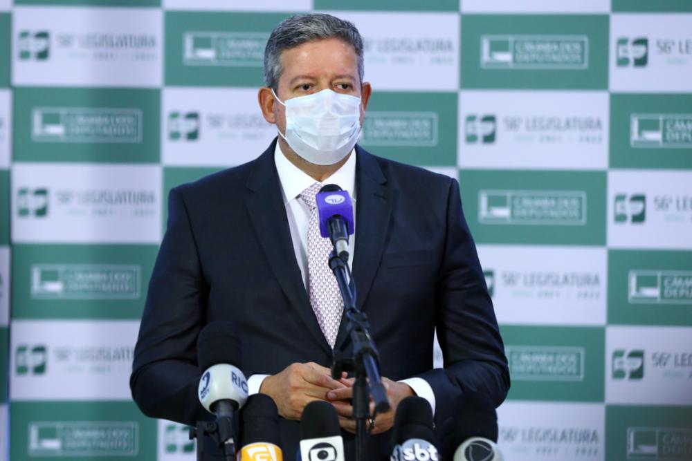 Arthur Lira adota discurso moderado e se coloca como “pacificador”