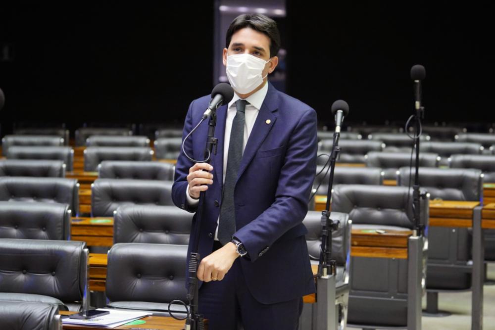 Silvio Costa Filho: preocupação com a economia só aumenta