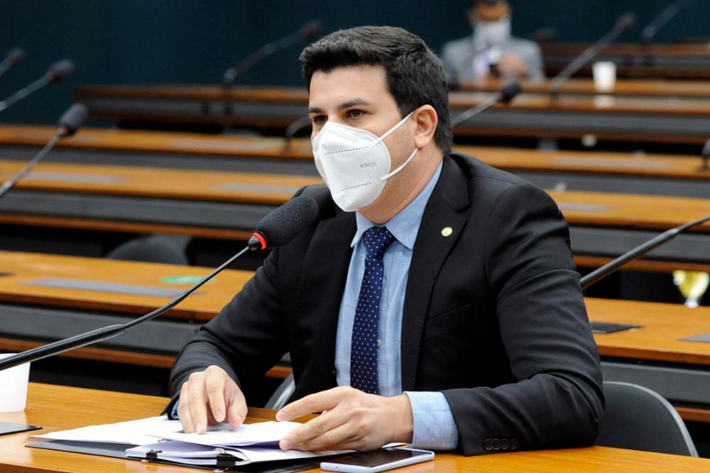 Veras aciona União para evitar paralisação da Operação Carro-Pipa no Agreste