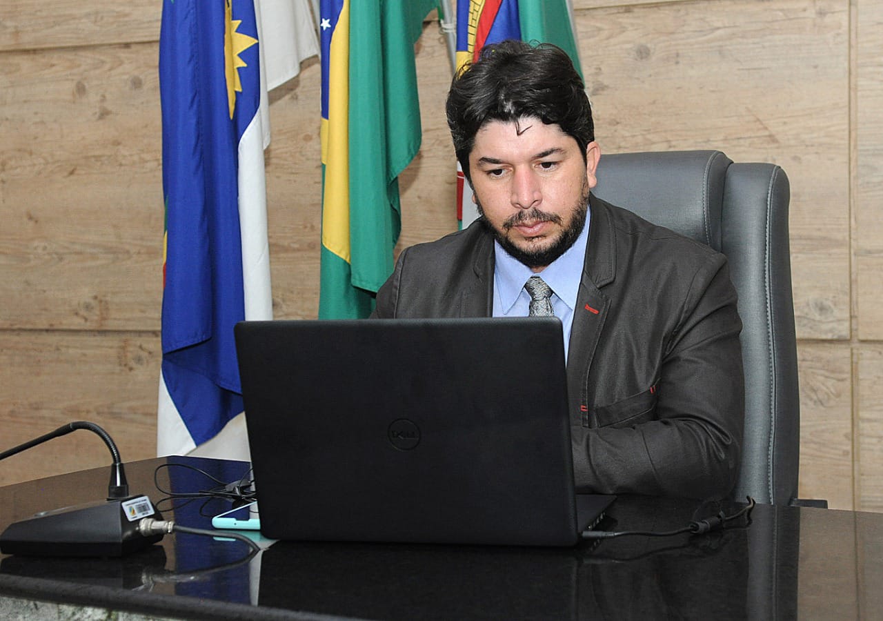 Fagner volta a falar sobre a importância do Castramóvel