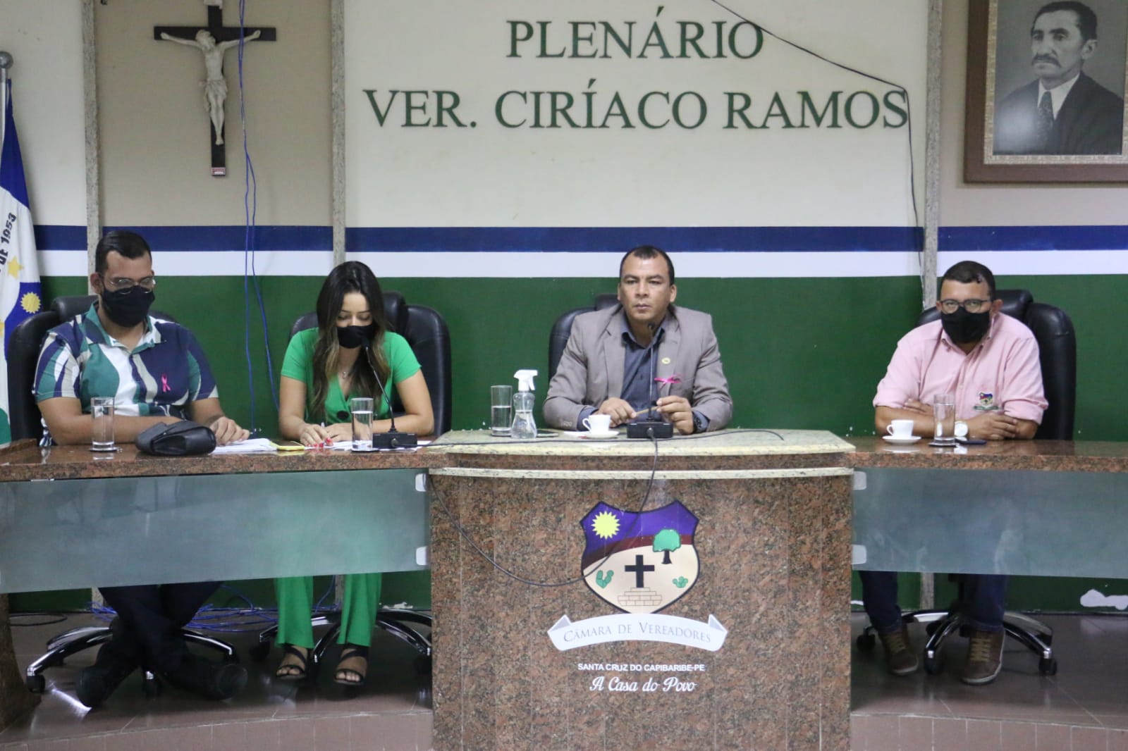 Câmara de Santa Cruz divulga edital de concurso