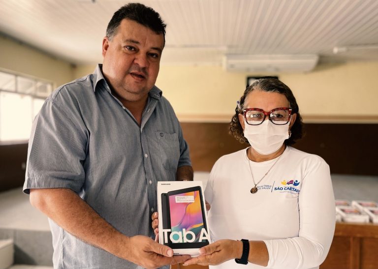 Agentes de Saúde de São Caetano recebem tablets