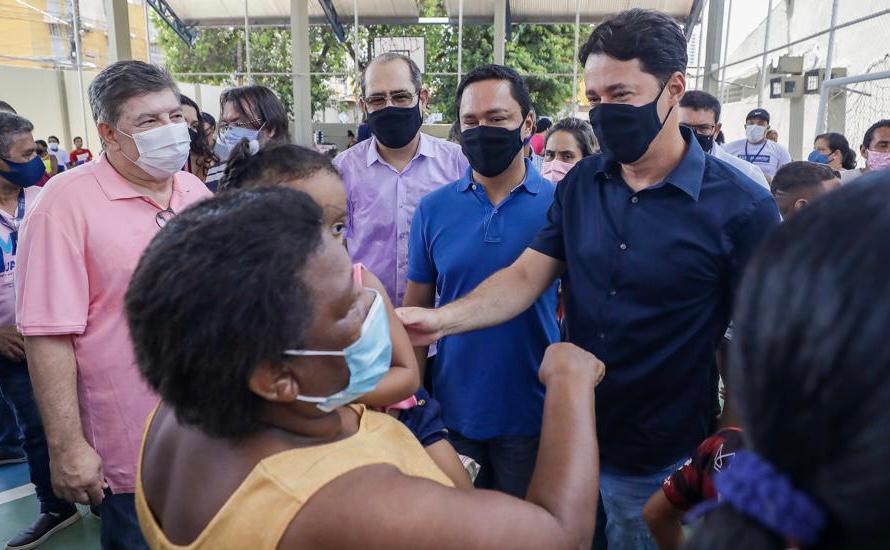 Anderson Ferreira acompanha mutirão do Mais Jaboatão
