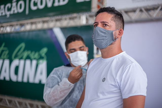 Centro de Vacinação de Santa Cruz com horário especial