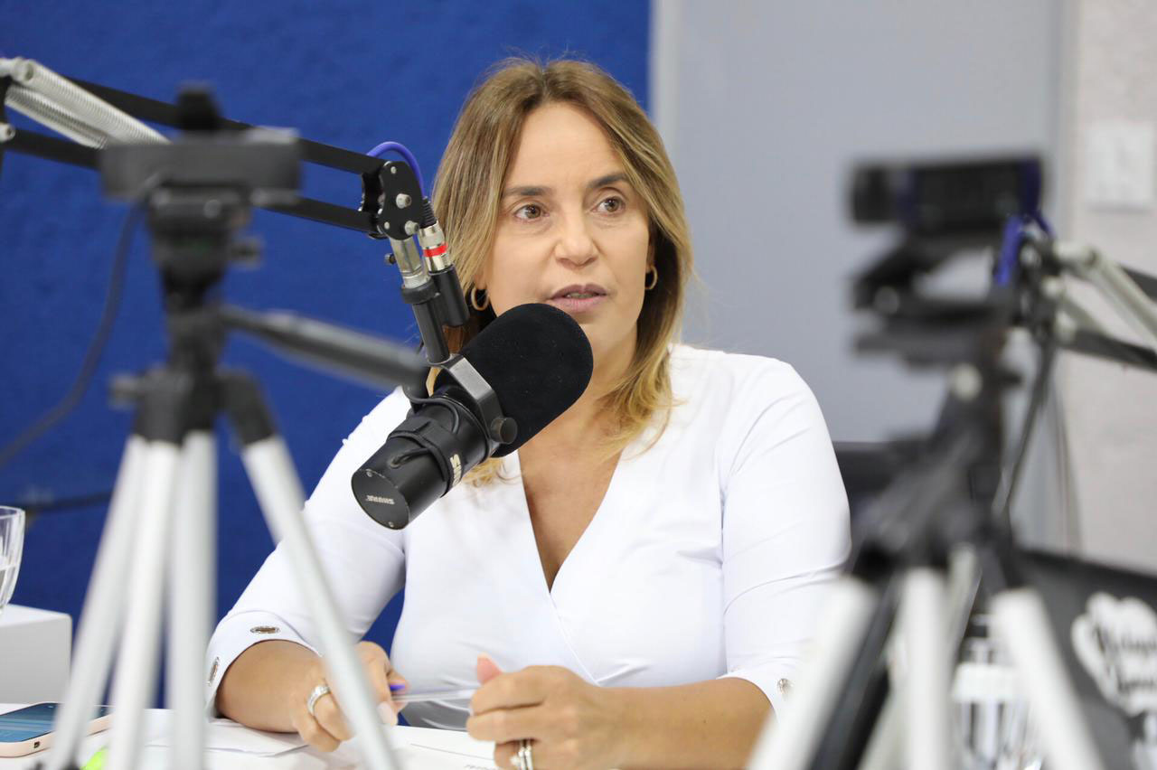 Em nota, Alessandra exige a Diogo respeito e seriedade