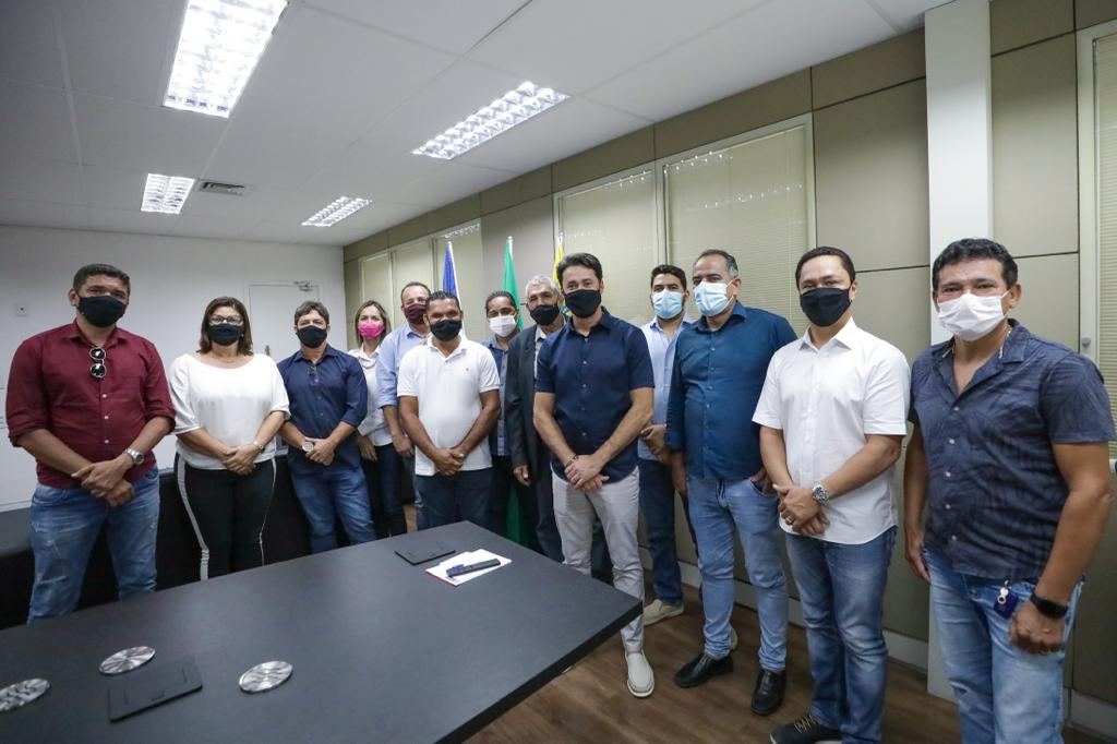Lideranças políticas de Goiana visitam Anderson Ferreira