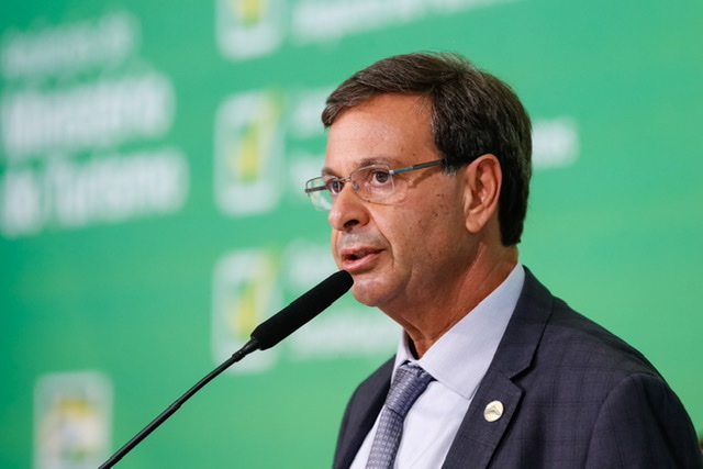 No Recife, Gilson Machado participa da 28ª edição do Agrinordeste