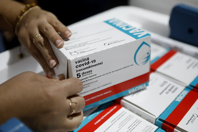 Pernambuco recebe mais 115.900 doses da AstraZeneca