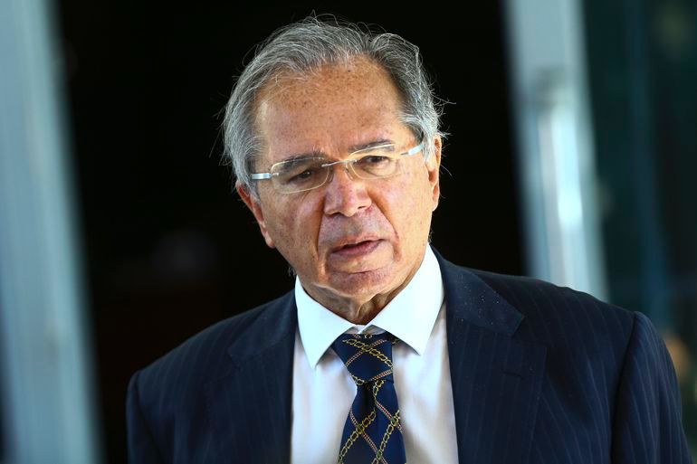 Aliados de Guedes defendem sua saída do governo