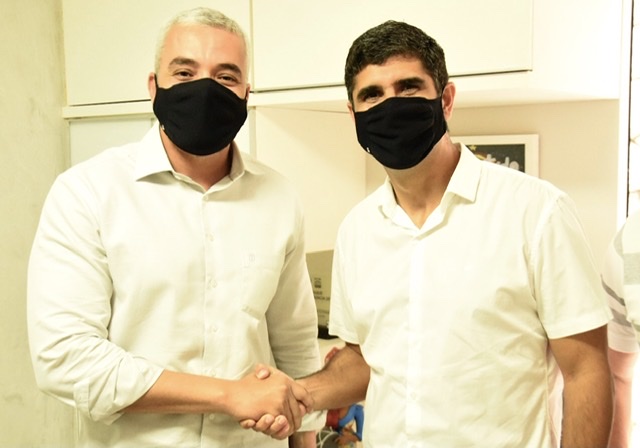 Lessa recebe mais um apoio de fora de Caruaru