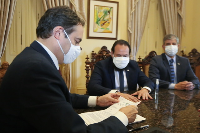 Paulo autoriza convocações de profissionais de segurança pública