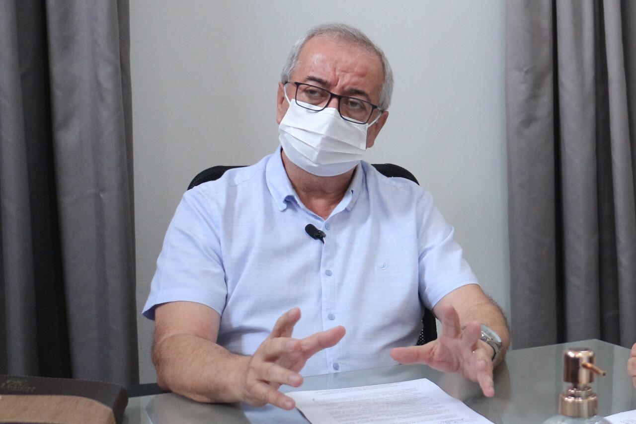 Em vídeo, prefeito de Gravatá celebra morte de opositor