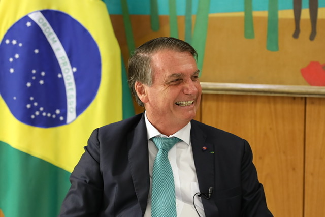 Ato de filiação de Jair Bolsonaro ao PL será restrito