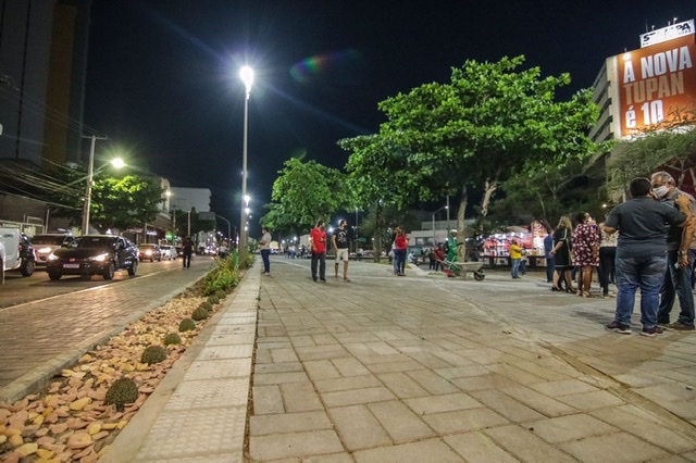Pátio da Estação Ferroviária é entregue em Caruaru