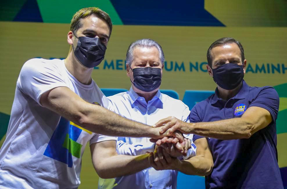 Cenário Político: prévias expõem fraturas no ninho tucano