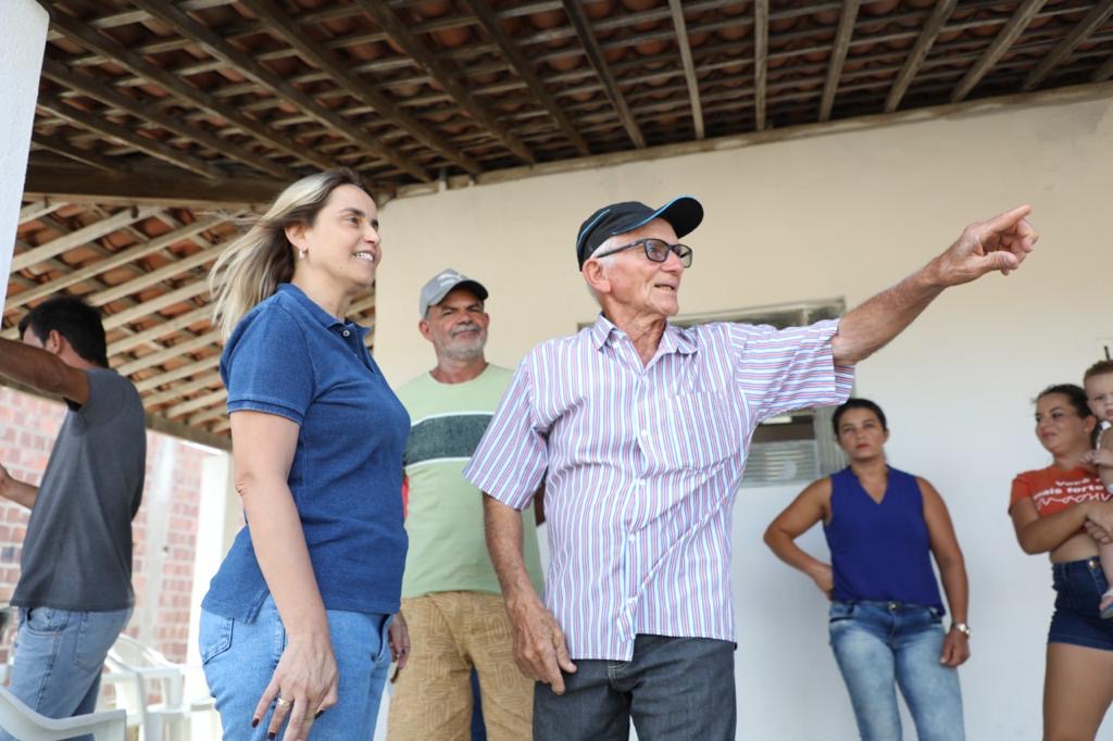 Alessandra se reúne com trabalhadores rurais de Taquaritinga