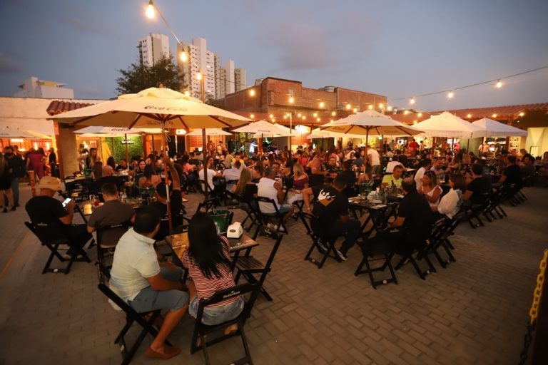 Atividades podem funcionar sem limite de horário a partir de hoje em Pernambuco