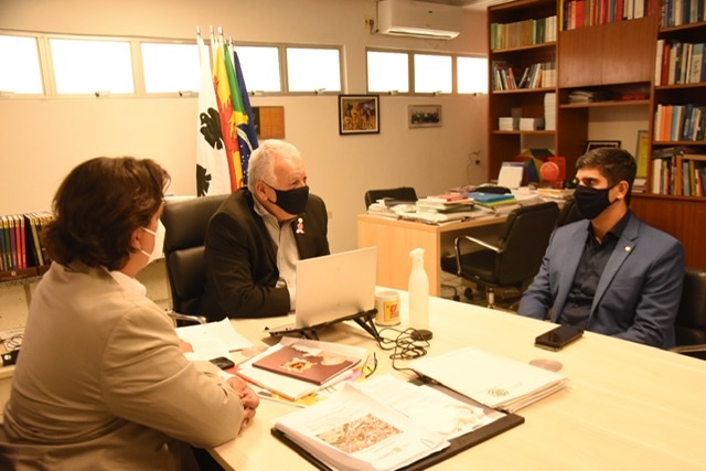 Deputado solicita novos cursos para a UPE Caruaru