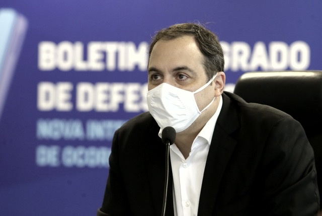 Paulo lança novo sistema de rádio das Forças de Segurança